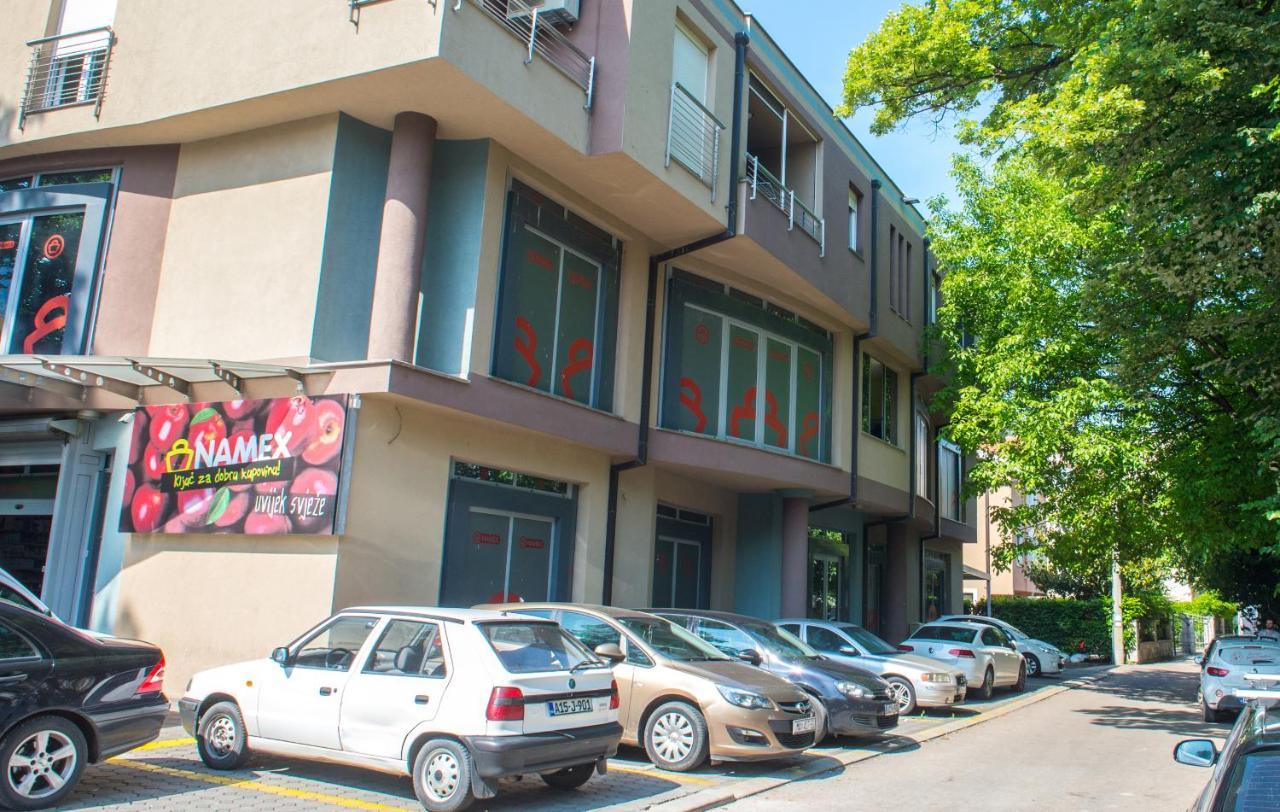 Apartment Enjoy Free Private Parking Mostar Exterior photo